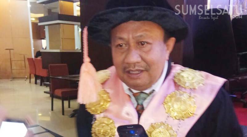 https://sumselsatu.com/70-persen-lulusan-stia-p-ads-bekerja-di-pemerintahan/